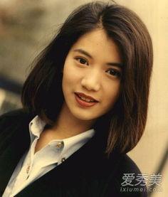 袁咏仪长发照片,尽显女神风采